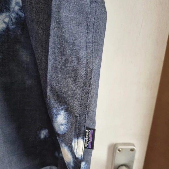 Patagonia Sea Turtle Navy Organic Cotton Blend Go Too Shirt Size m Bnwt. - Picture 3 of 9